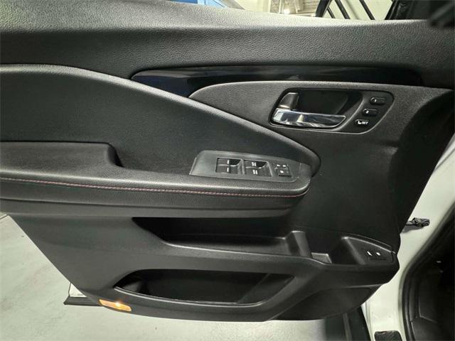 used 2022 Honda Pilot car, priced at $25,952