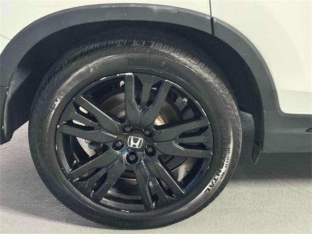 used 2022 Honda Pilot car, priced at $25,952