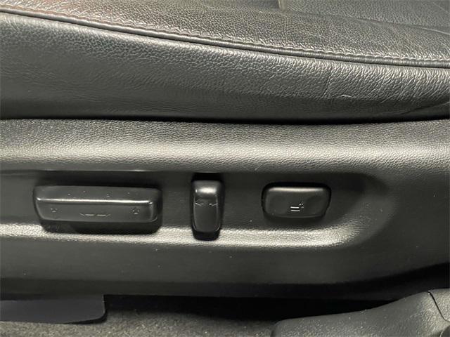 used 2020 Honda Pilot car, priced at $27,233