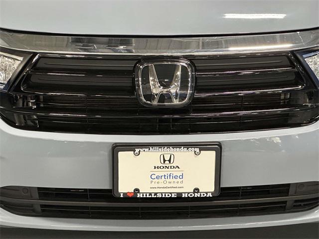 used 2023 Honda Odyssey car, priced at $39,242