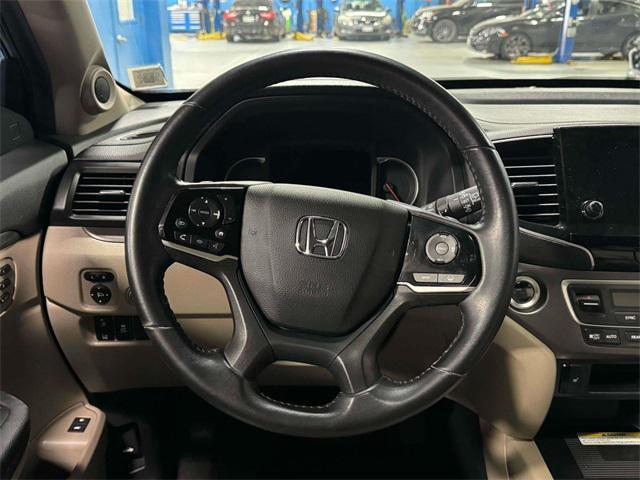 used 2022 Honda Pilot car, priced at $29,624