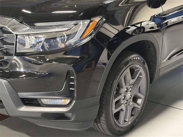 used 2022 Honda Passport car, priced at $28,594