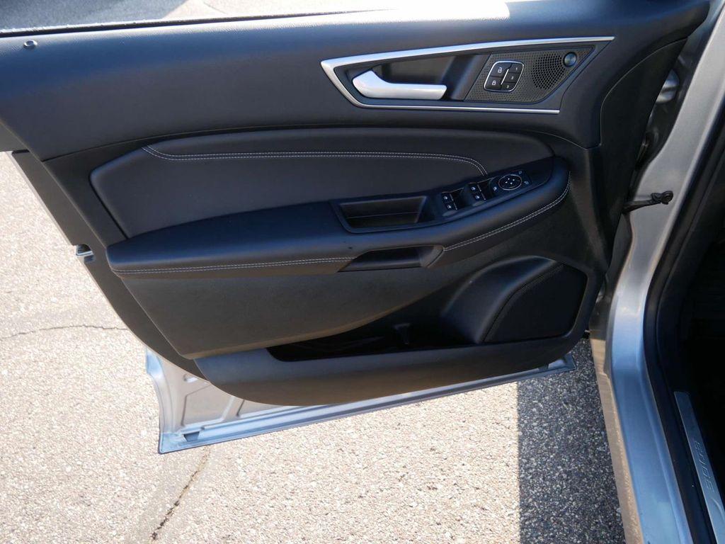 used 2024 Ford Edge car, priced at $29,995