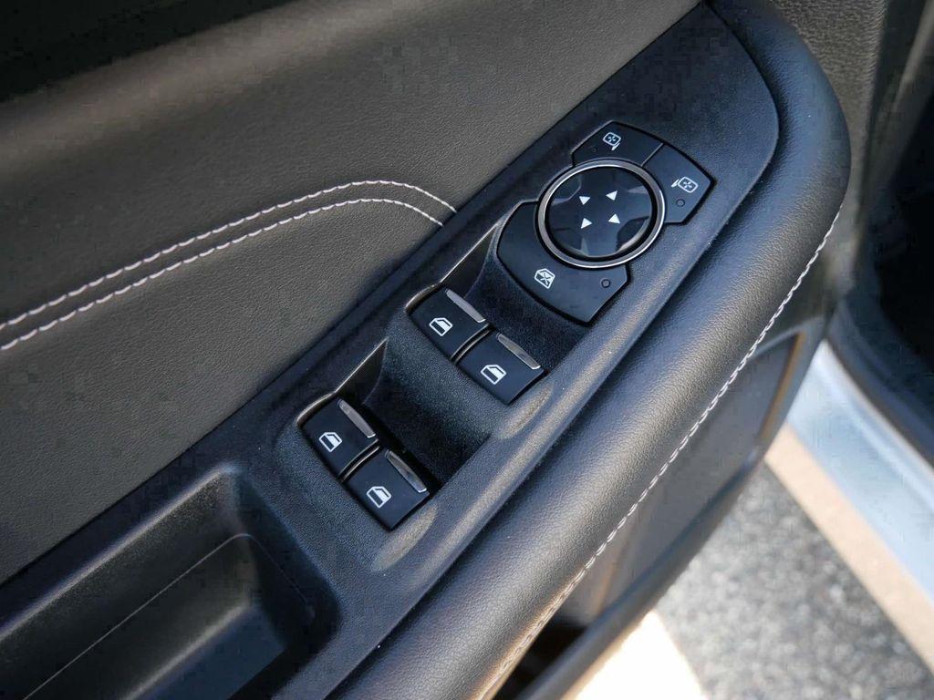 used 2024 Ford Edge car, priced at $26,495