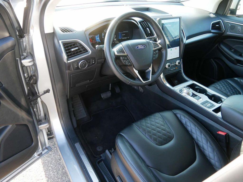 used 2024 Ford Edge car, priced at $29,995