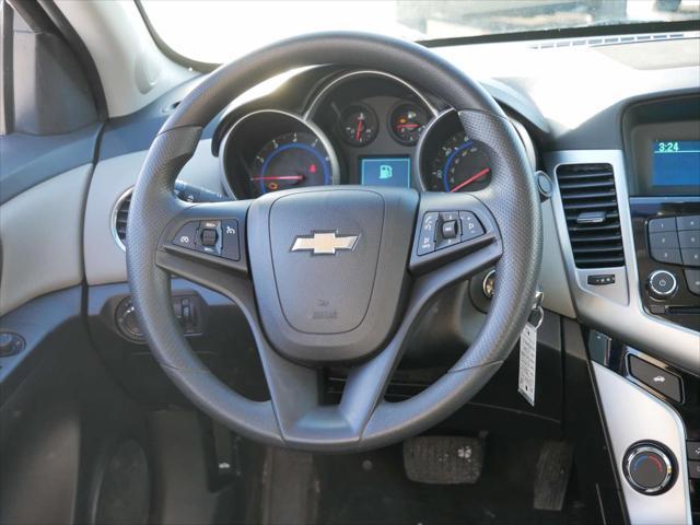 used 2015 Chevrolet Cruze car, priced at $6,495