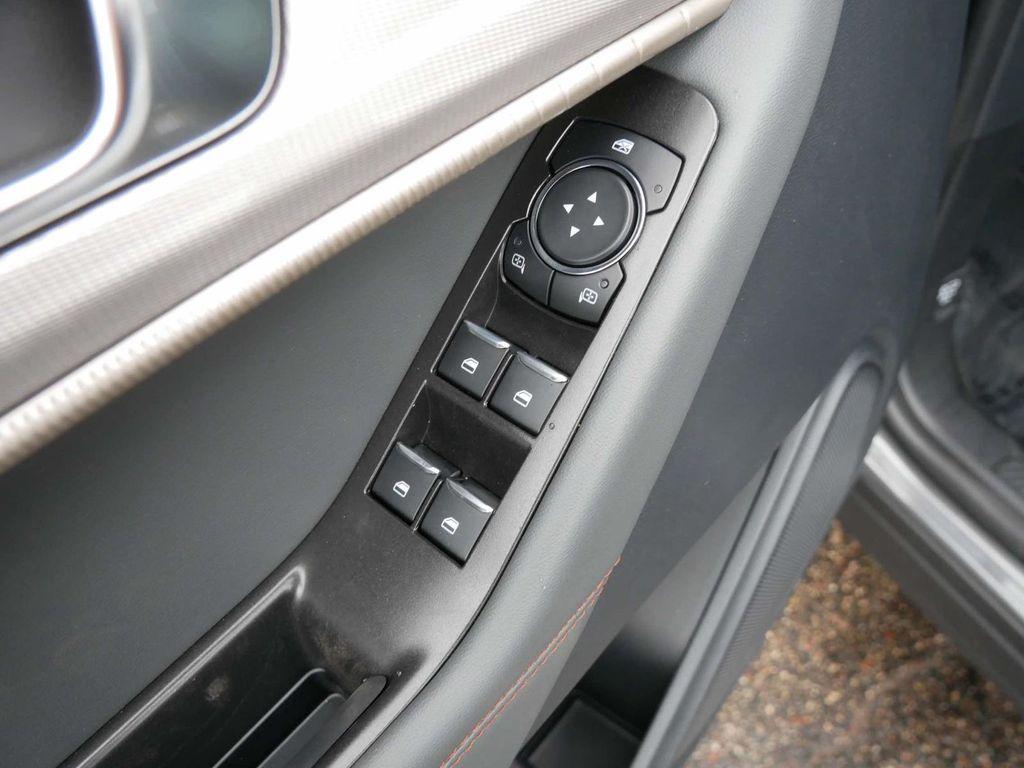 new 2025 Ford Explorer car, priced at $43,698