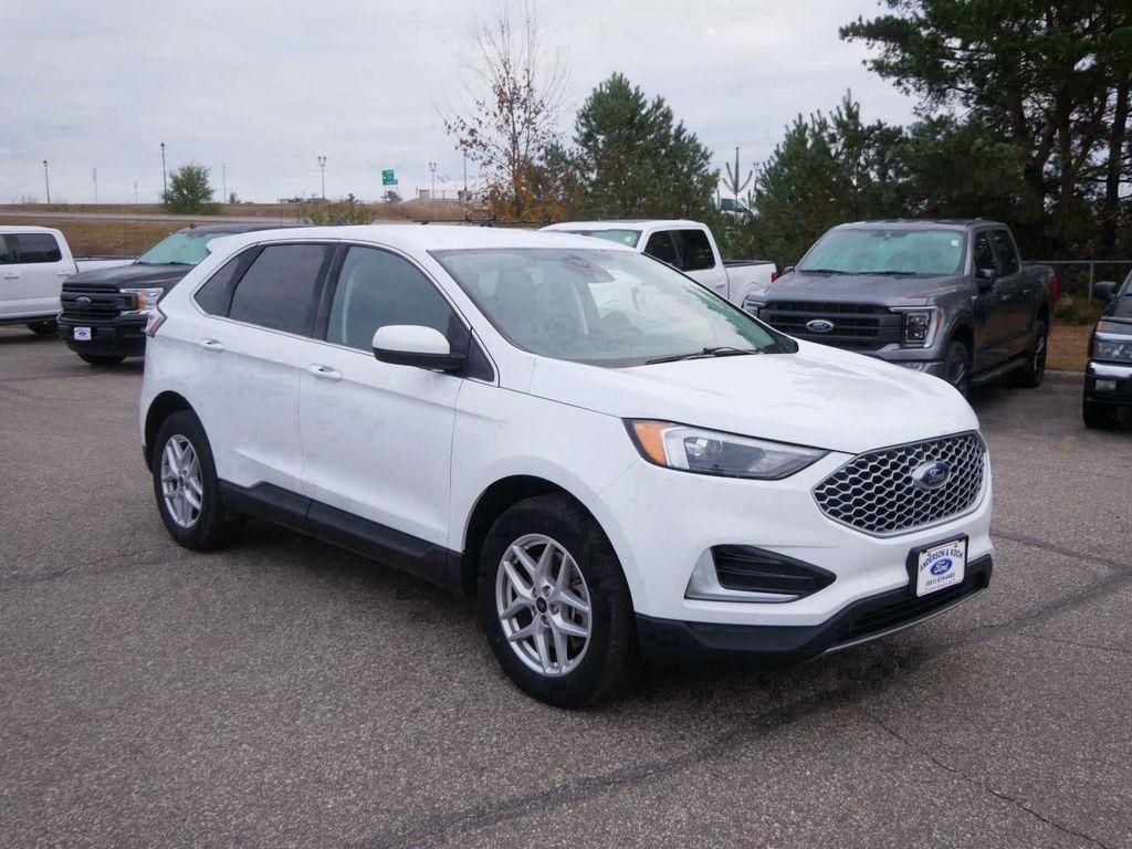 used 2024 Ford Edge car, priced at $22,995
