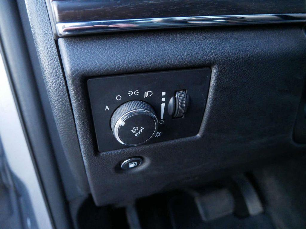 used 2014 Jeep Grand Cherokee car, priced at $6,895