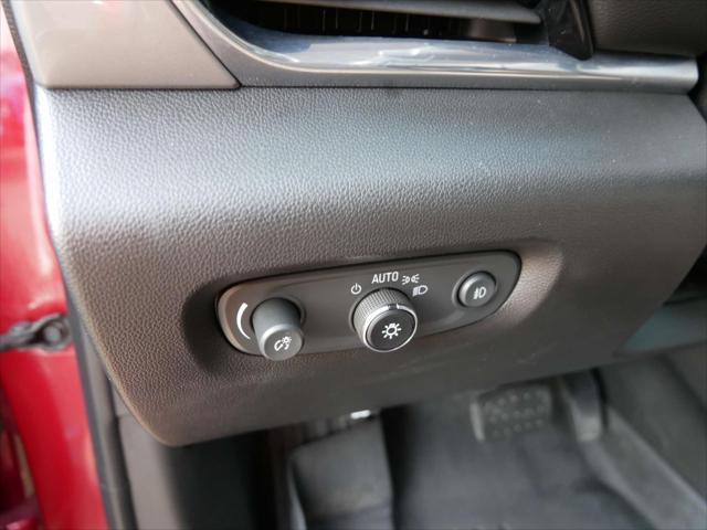 used 2020 Chevrolet Traverse car, priced at $23,495