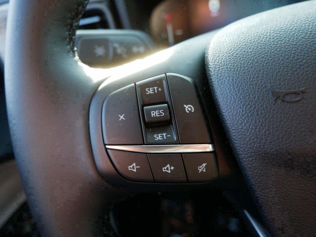 new 2025 Ford Maverick car, priced at $32,051