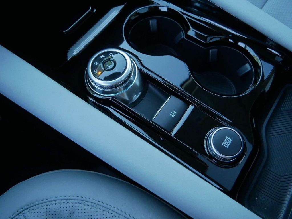 new 2025 Ford Explorer car, priced at $56,141