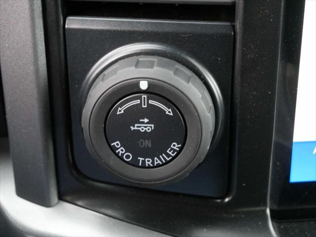 new 2025 Ford F-150 car, priced at $50,752
