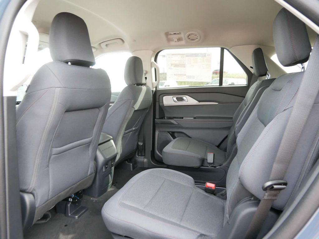 new 2025 Ford Explorer car, priced at $39,892