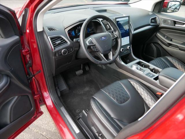 used 2024 Ford Edge car, priced at $29,495