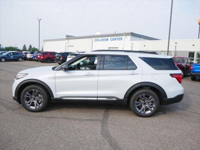 new 2025 Ford Explorer car, priced at $43,958