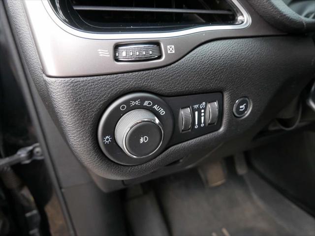 used 2021 Jeep Cherokee car, priced at $20,995