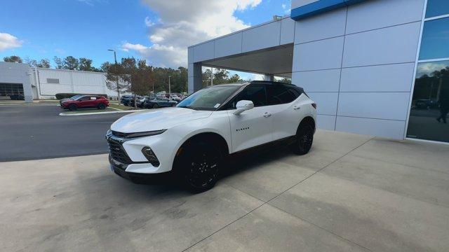 new 2025 Chevrolet Blazer car, priced at $50,360