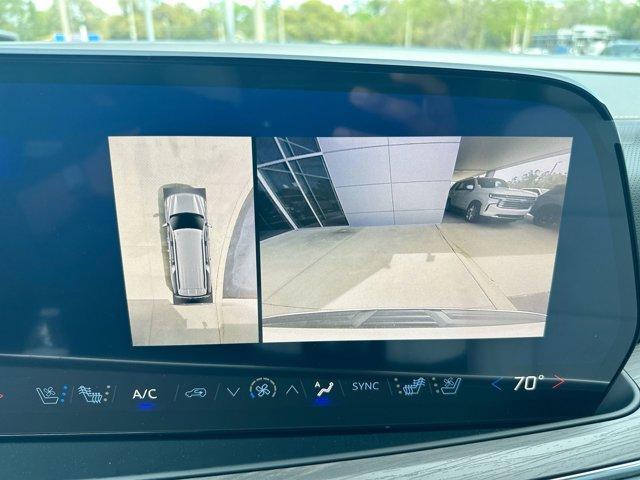 new 2025 Chevrolet Suburban car, priced at $89,475