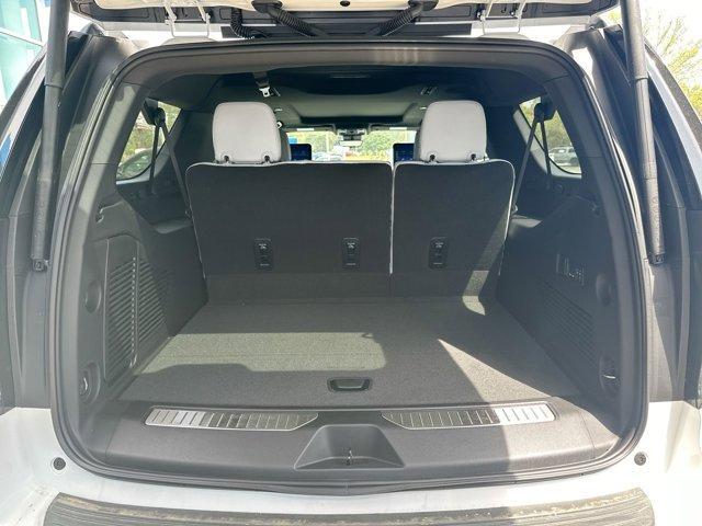 new 2025 Chevrolet Suburban car, priced at $89,475