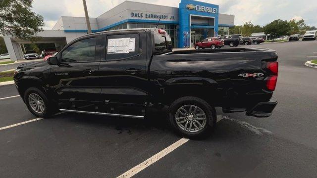 new 2024 Chevrolet Colorado car, priced at $45,370