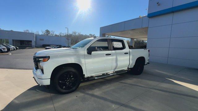 new 2025 Chevrolet Silverado 1500 car, priced at $50,385