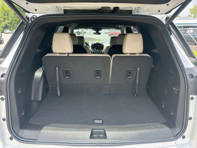 used 2023 Chevrolet Traverse car, priced at $49,988