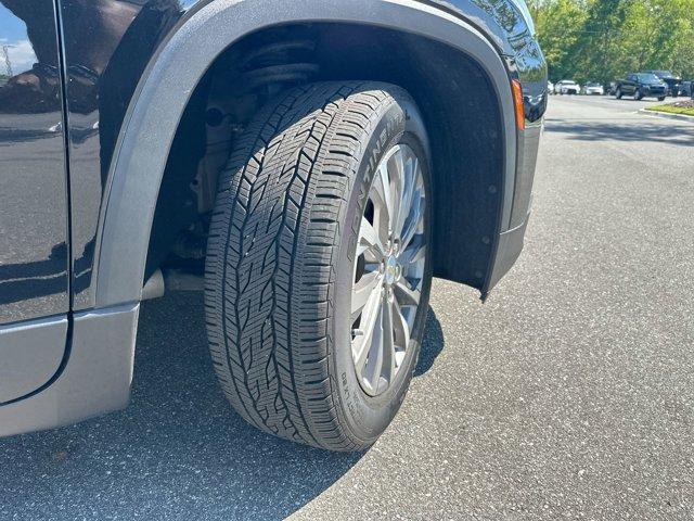 used 2023 Chevrolet Traverse car, priced at $39,988