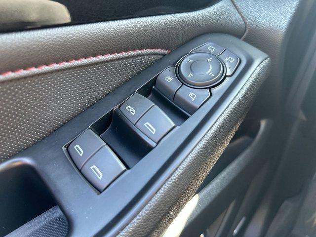 used 2023 Chevrolet Traverse car, priced at $39,988