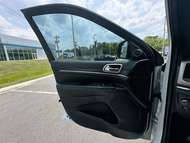 used 2015 Jeep Grand Cherokee car, priced at $15,000