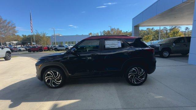 new 2025 Chevrolet TrailBlazer car, priced at $33,220