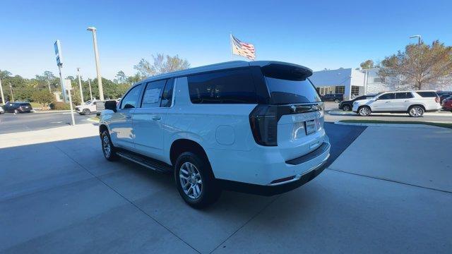 new 2025 Chevrolet Suburban car, priced at $72,799