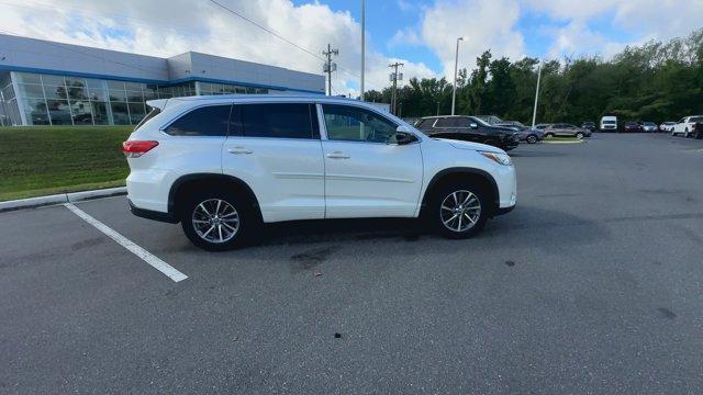 used 2018 Toyota Highlander car, priced at $24,988
