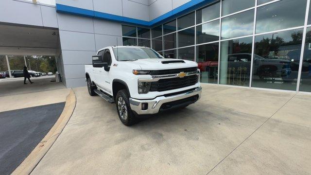 new 2025 Chevrolet Silverado 2500 car, priced at $75,685