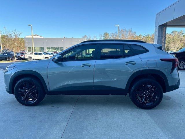 new 2025 Chevrolet Trax car, priced at $27,085