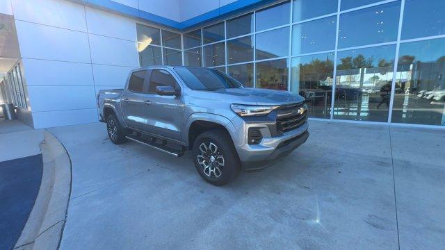 new 2024 Chevrolet Colorado car, priced at $45,405