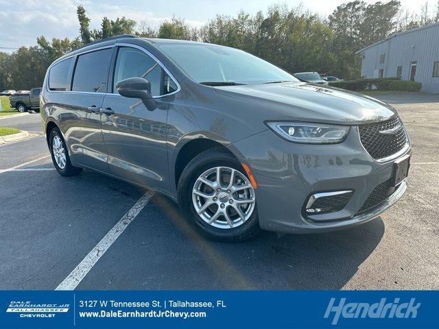 used 2022 Chrysler Pacifica car, priced at $26,000