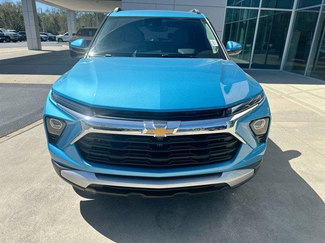 new 2025 Chevrolet TrailBlazer car, priced at $30,475
