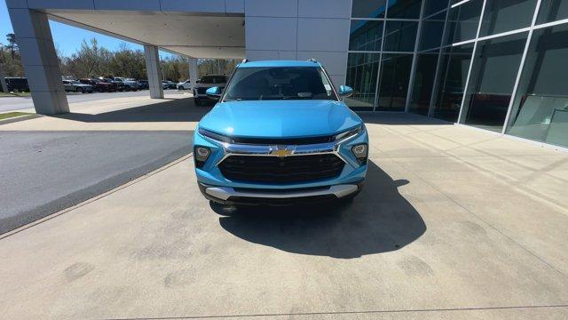 new 2025 Chevrolet TrailBlazer car, priced at $30,475