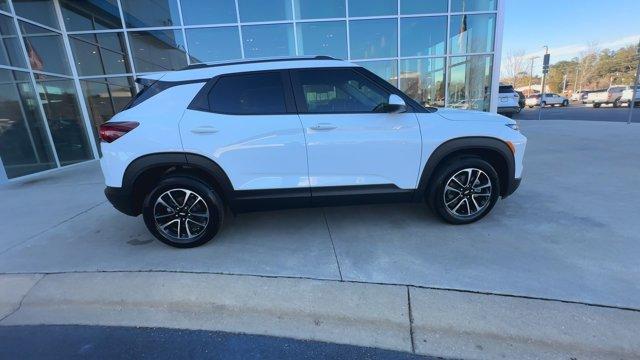 new 2025 Chevrolet TrailBlazer car, priced at $28,475