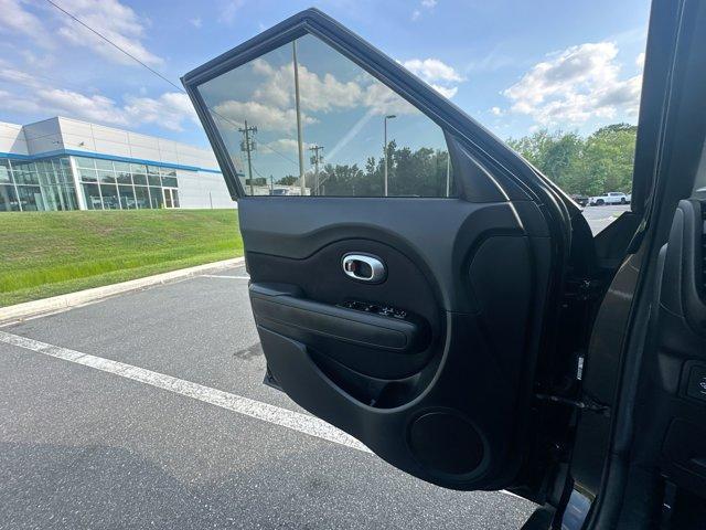used 2016 Kia Soul car, priced at $12,988