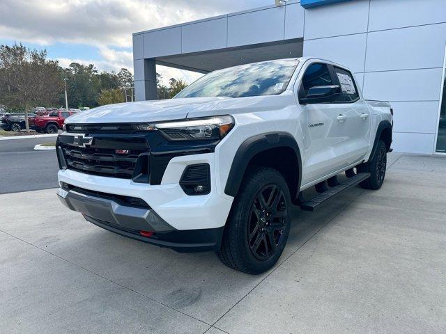 new 2024 Chevrolet Colorado car, priced at $47,325