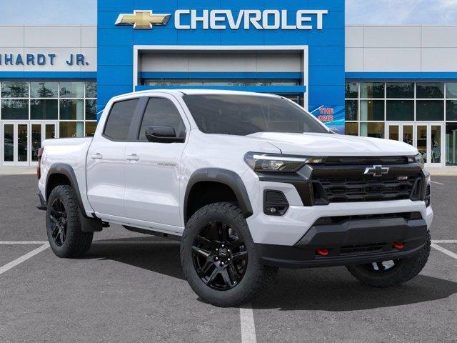 new 2024 Chevrolet Colorado car, priced at $47,325