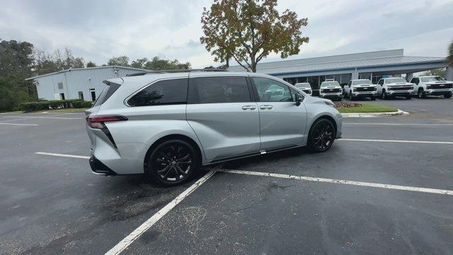 used 2024 Toyota Sienna car, priced at $51,595