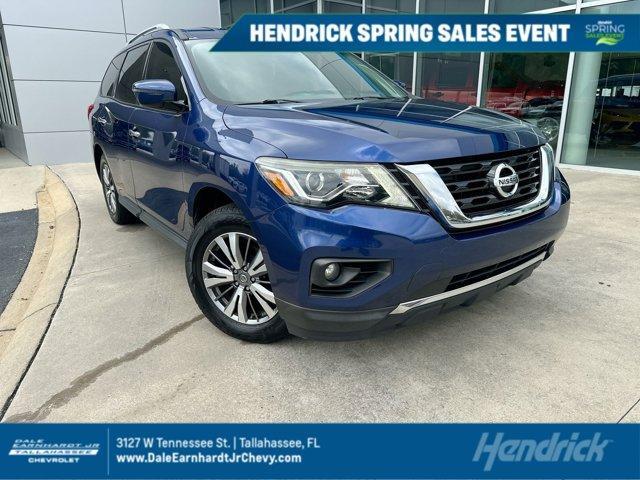 used 2020 Nissan Pathfinder car, priced at $20,000