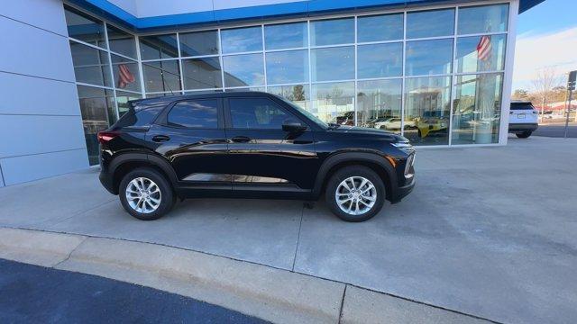 new 2025 Chevrolet TrailBlazer car, priced at $25,285