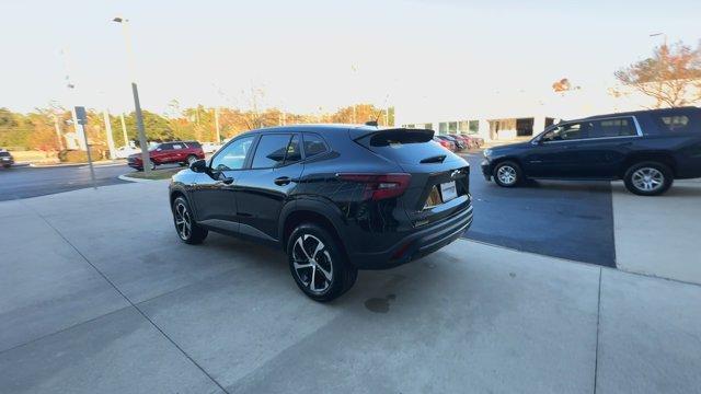 new 2025 Chevrolet Trax car, priced at $23,790