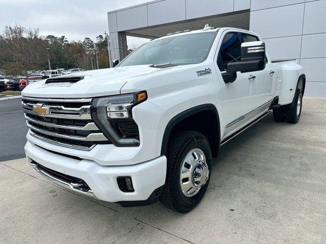 new 2025 Chevrolet Silverado 3500 car, priced at $91,764