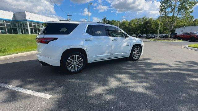 used 2023 Chevrolet Traverse car, priced at $45,988
