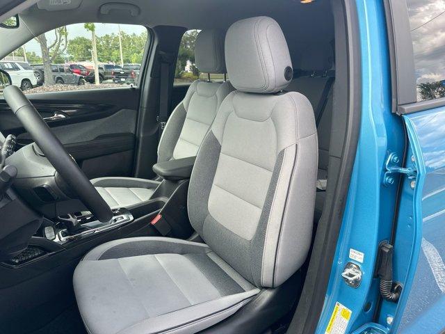new 2025 Chevrolet TrailBlazer car, priced at $28,475